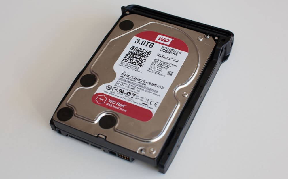 Un disque destiné à un usage NAS de chez Western Digital (modèle Red)